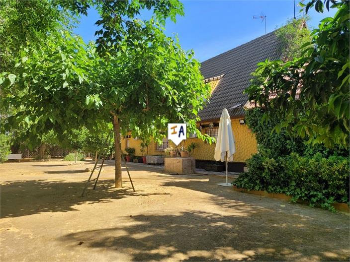 Villa for Sale in Morón de la Frontera