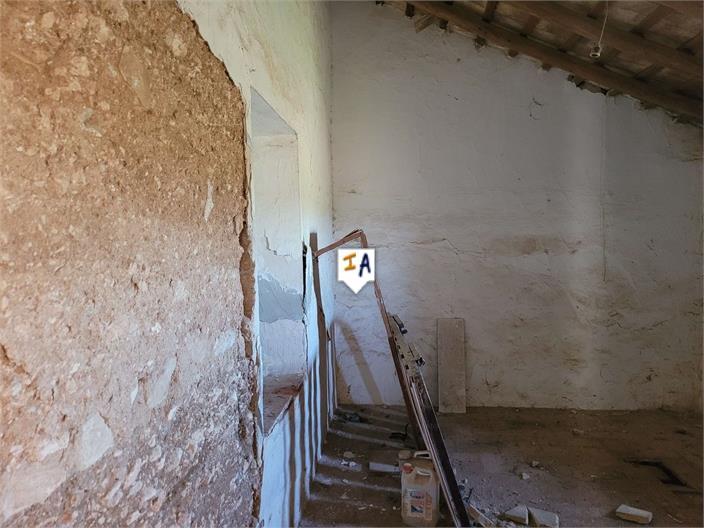 Villa for Sale in La Lantejuela