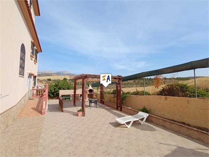 Villa for Sale in Casabermeja