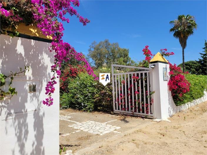 Villa for Sale in Marchena