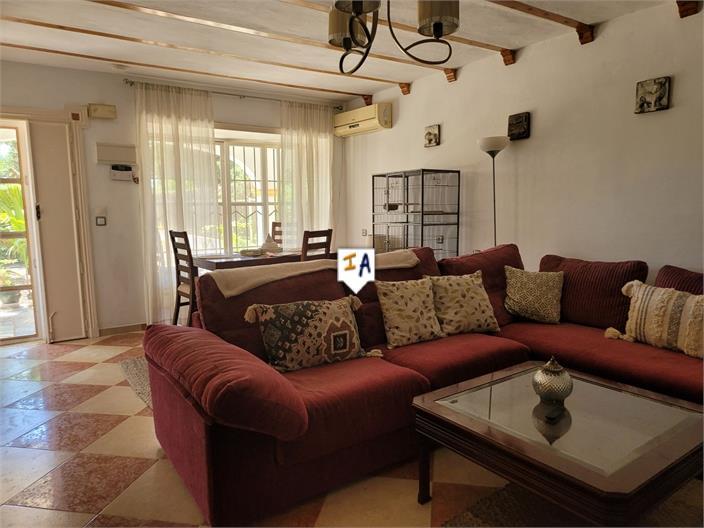 Villa for Sale in Marchena