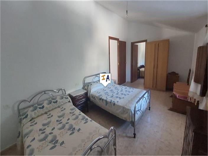 Villa for Sale in Sabariego