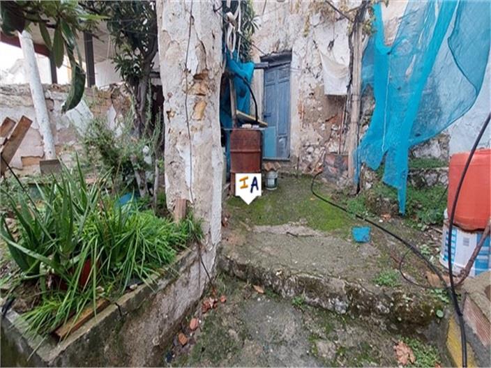 Casa en Venta en Castillo de Locubín