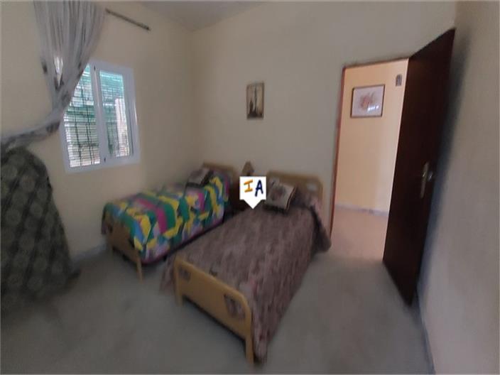 Chalet for Sale in Fuente-Tójar