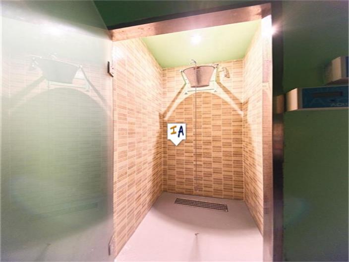 Premise for Sale in Granada