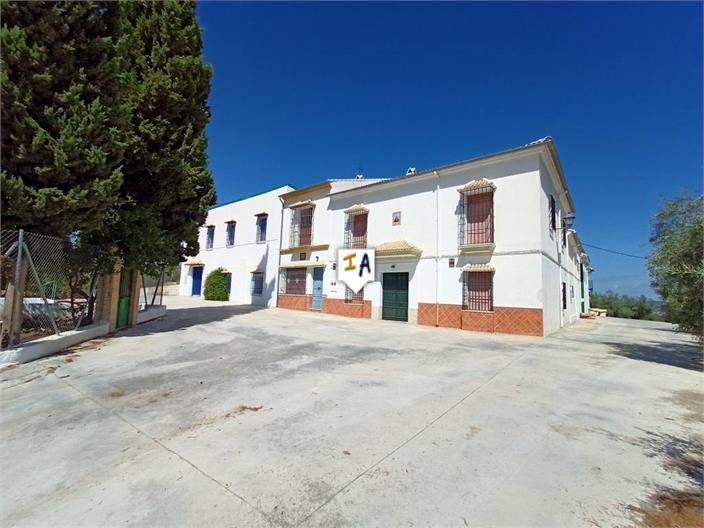 Villa en Venta en Cabra