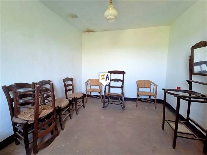 Villa en Venta en Cabra