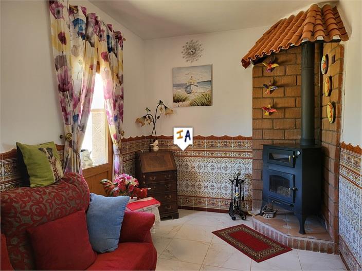 Villa for Sale in Puente Genil