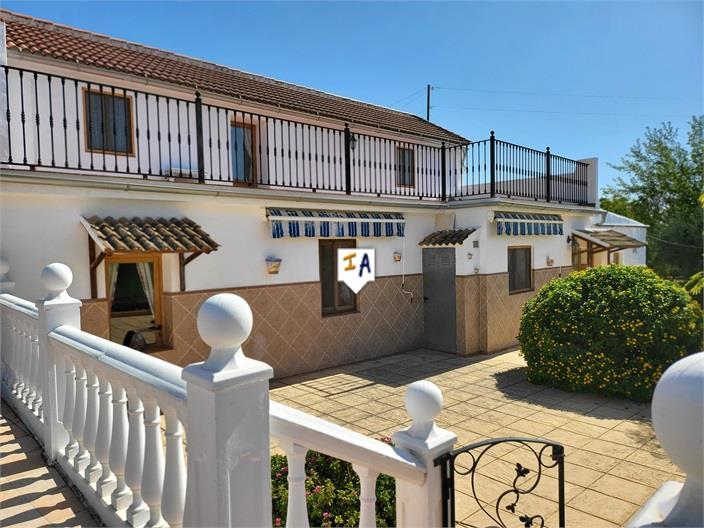 Villa for Sale in Puente Genil