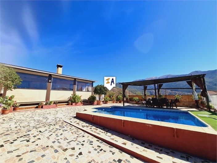 Finca en Venta en Alcaucín
