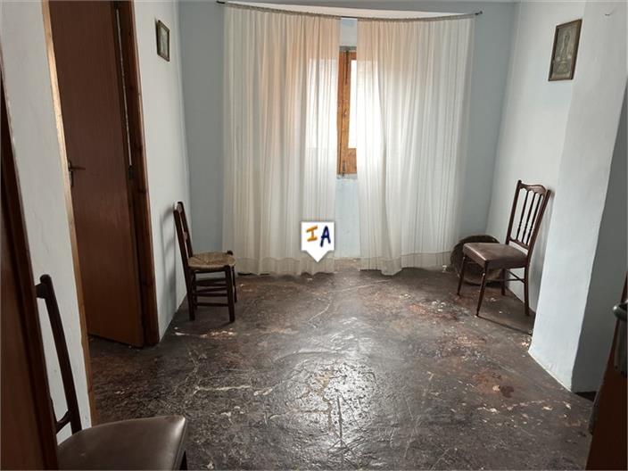 Casa en Venta en Castillo de Locubín