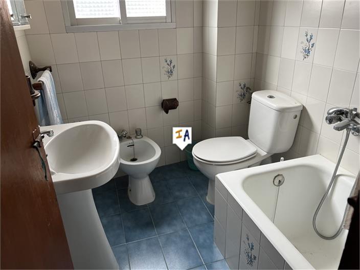Casa en Venta en Castillo de Locubín