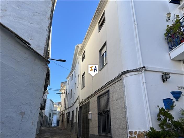Casa en Venta en Castillo de Locubín