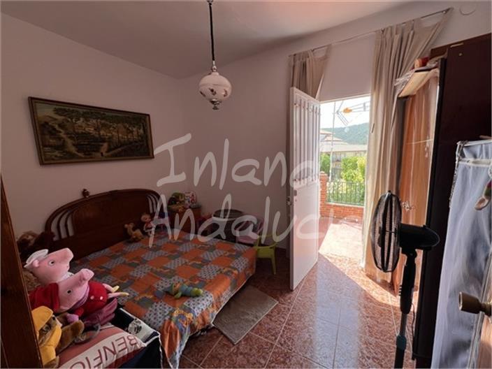 House for Sale in Moclín