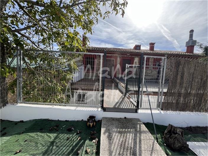 Premise for Sale in Montefrío