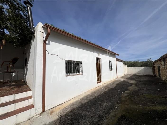 Premise for Sale in Montefrío
