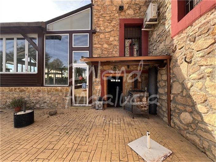 Premise for Sale in Montefrío