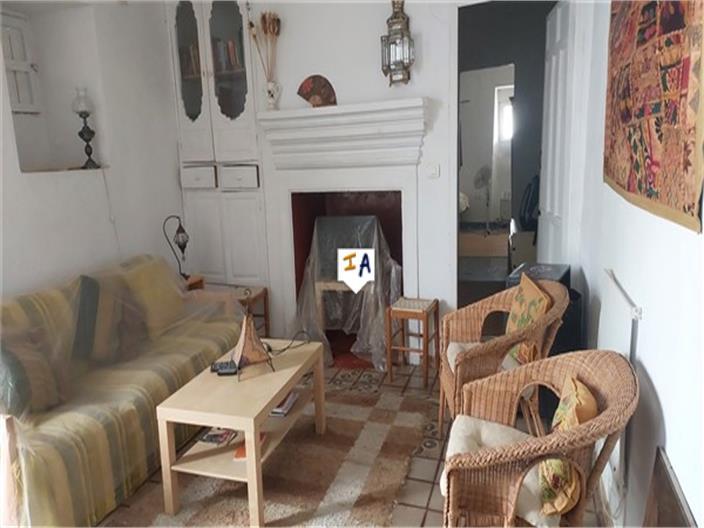 House for Sale in Colomera