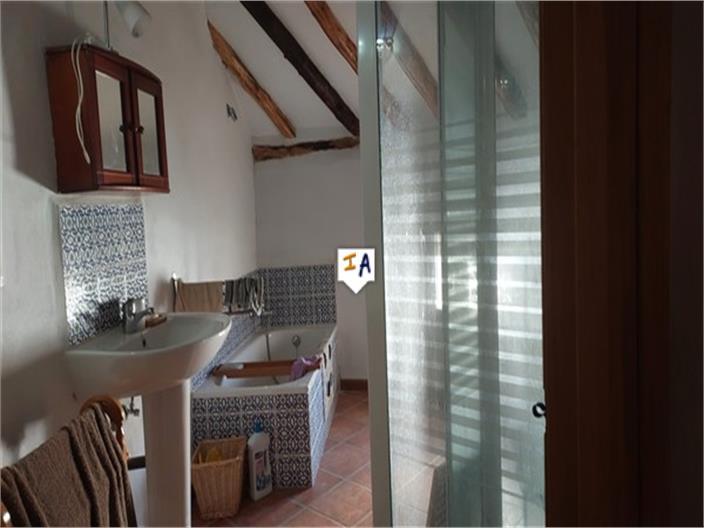 House for Sale in Colomera