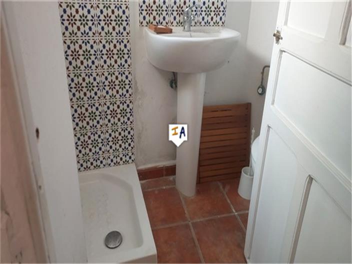 House for Sale in Colomera