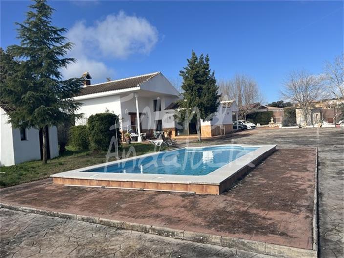 Chalet for Sale in Alcalá la Real