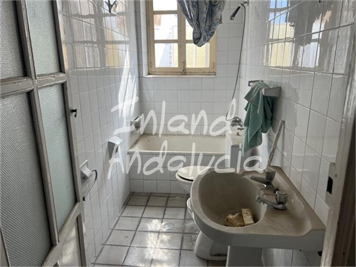 Apartment for Sale in Alcalá la Real