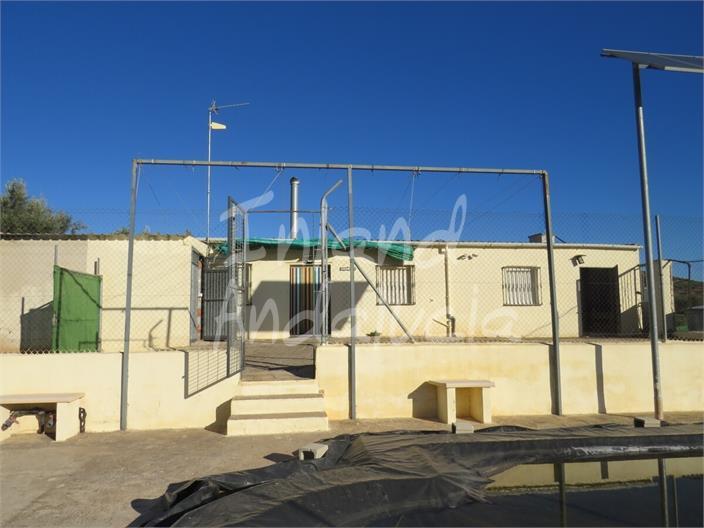 Chalet for Sale in Martos