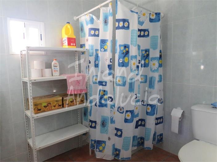 Chalet for Sale in Martos