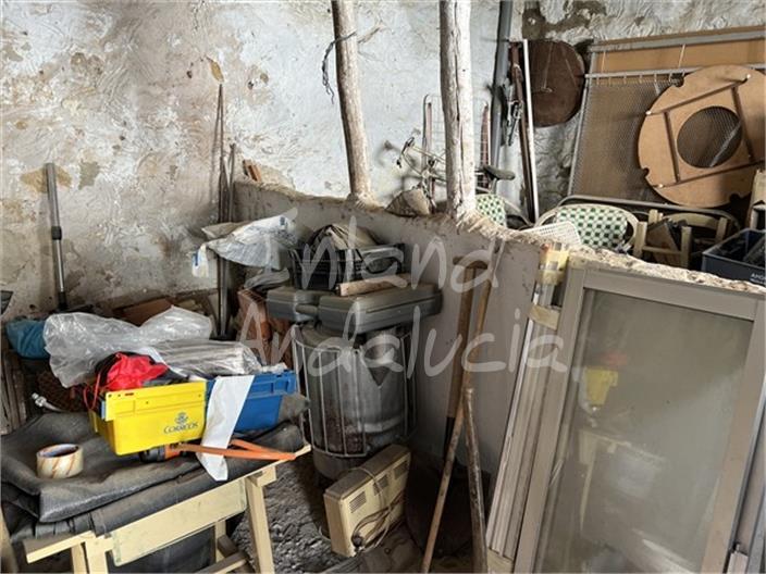 House for Sale in Castillo de Locubín