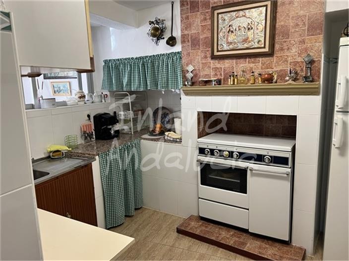 House for Sale in Castillo de Locubín
