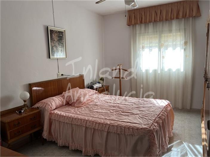 House for Sale in Castillo de Locubín