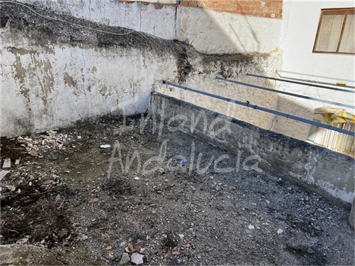 House for Sale in Castillo de Locubín