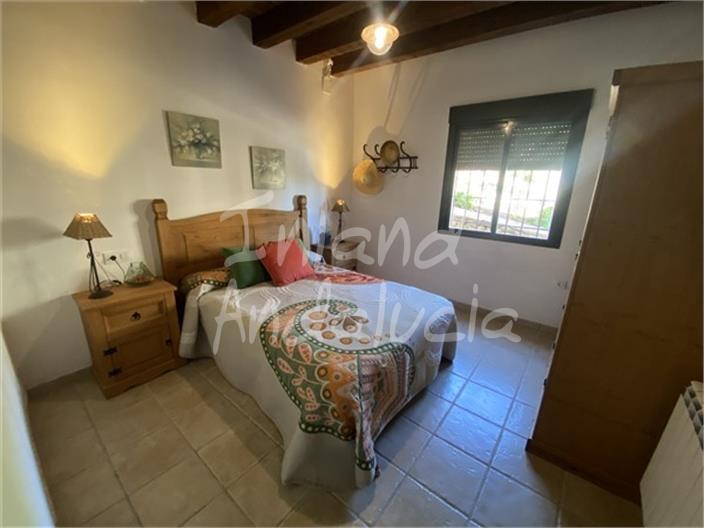 Villa for Sale in Alcalá la Real