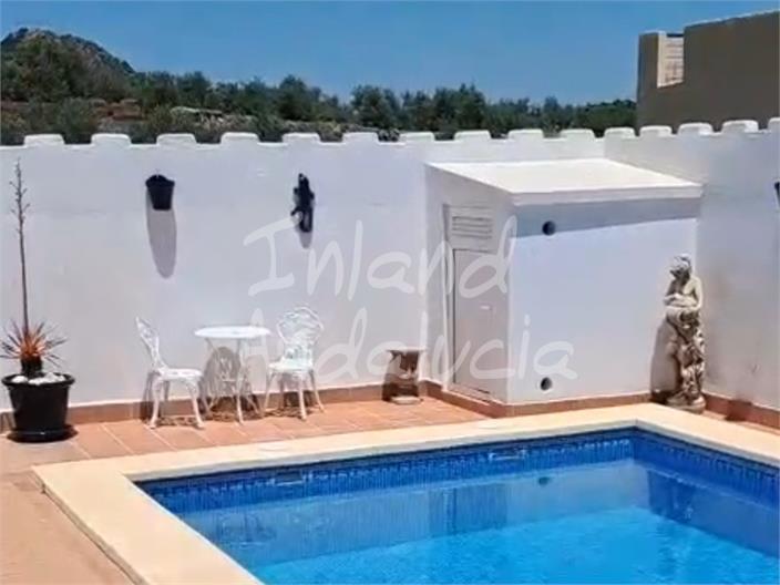 Villa for Sale in Lora de Estepa