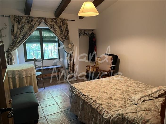 Villa en Venta en Montefrío
