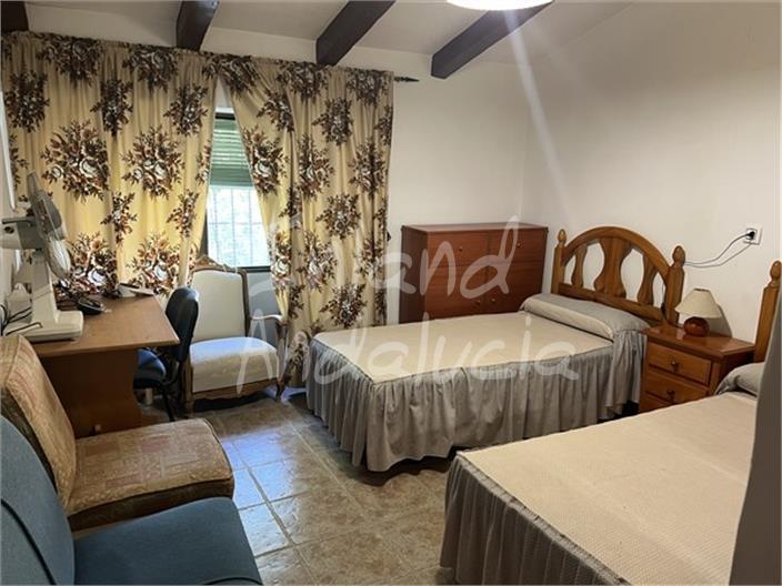 Villa en Venta en Montefrío