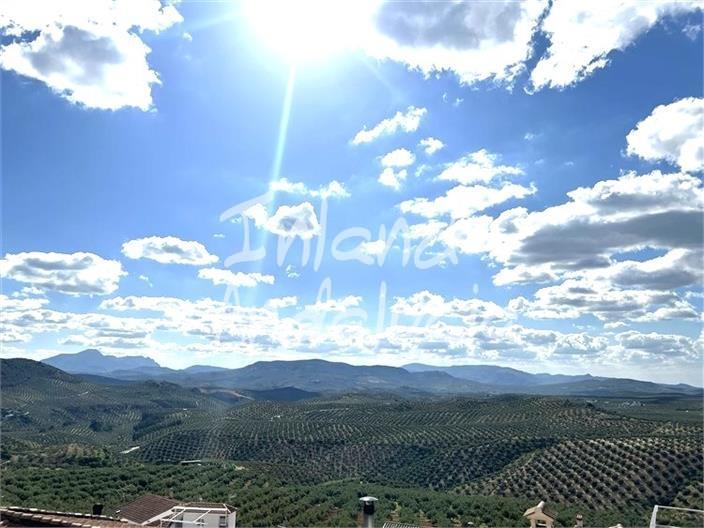 House for Sale in Alcalá la Real