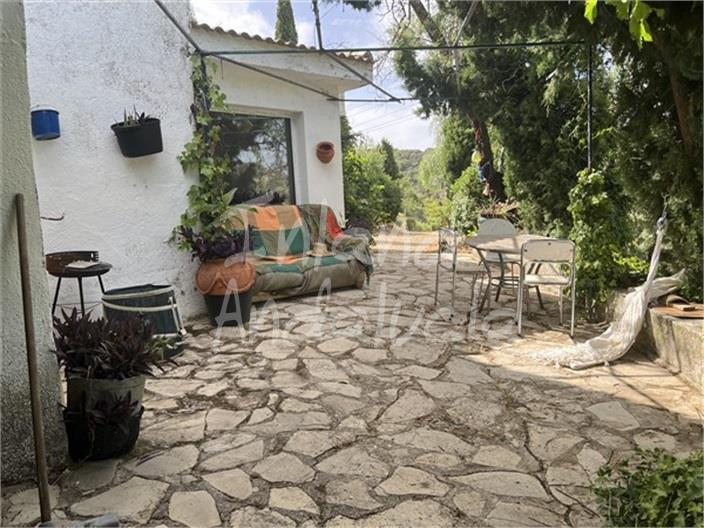 Villa for Sale in Castillo de Locubín
