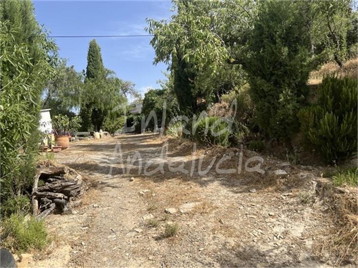 Villa for Sale in Castillo de Locubín