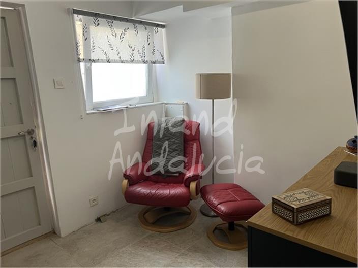 House for Sale in Castillo de Locubín
