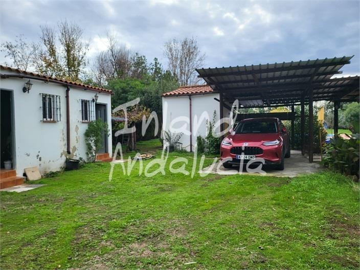 Villa for Sale in Marchena