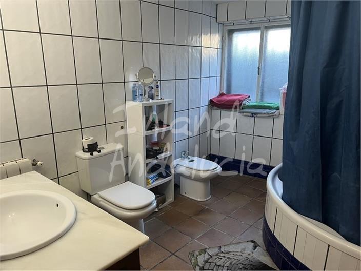 Villa for Sale in Alcalá la Real