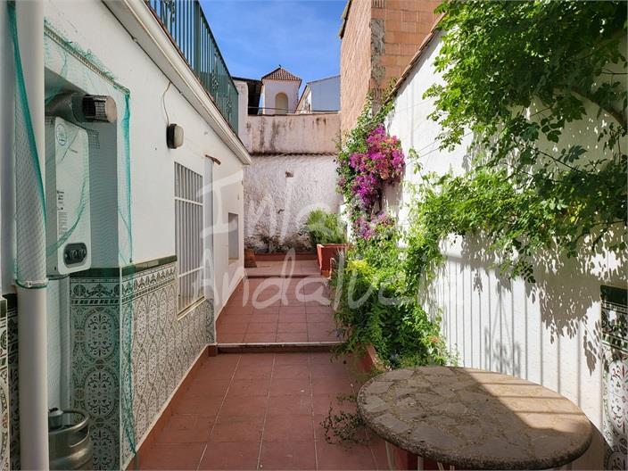 House for Sale in Cuevas de San Marcos