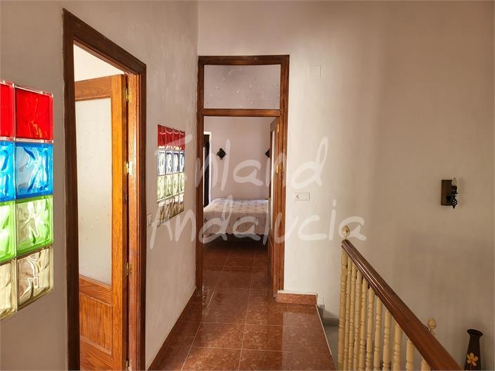 House for Sale in Cuevas de San Marcos