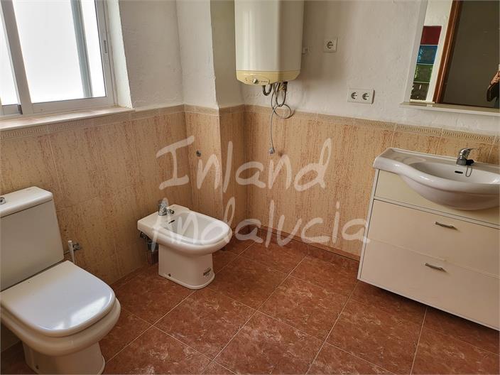 House for Sale in Cuevas de San Marcos