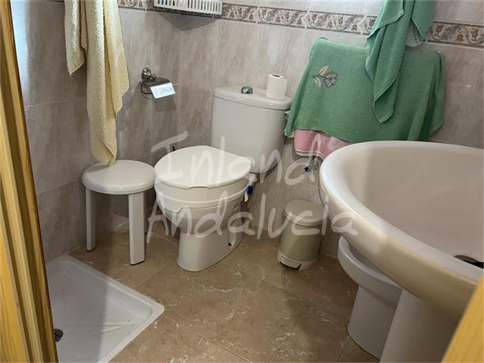 Villa for Sale in Sabariego