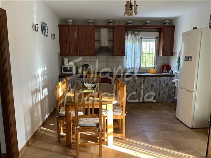 Chalet for Sale in Alcalá la Real