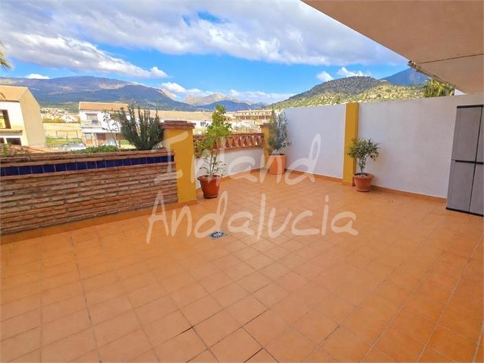 Apartment for Sale in Alcaucín