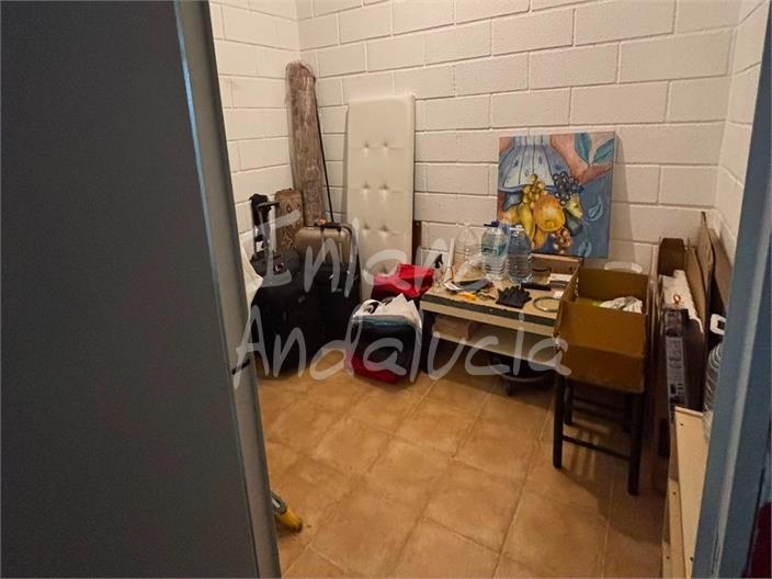 Apartment for Sale in Alcaucín
