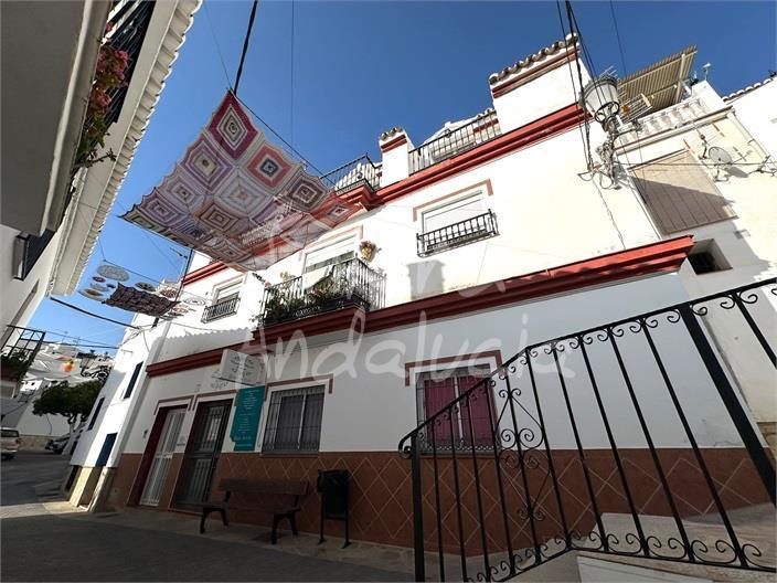 Apartment for Sale in Alcaucín